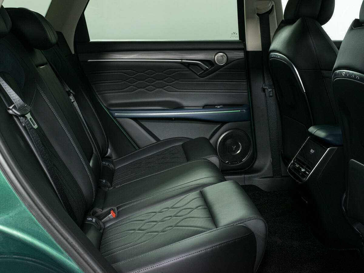 Voyah Free с пробегом — 2023 год. Фото: #8