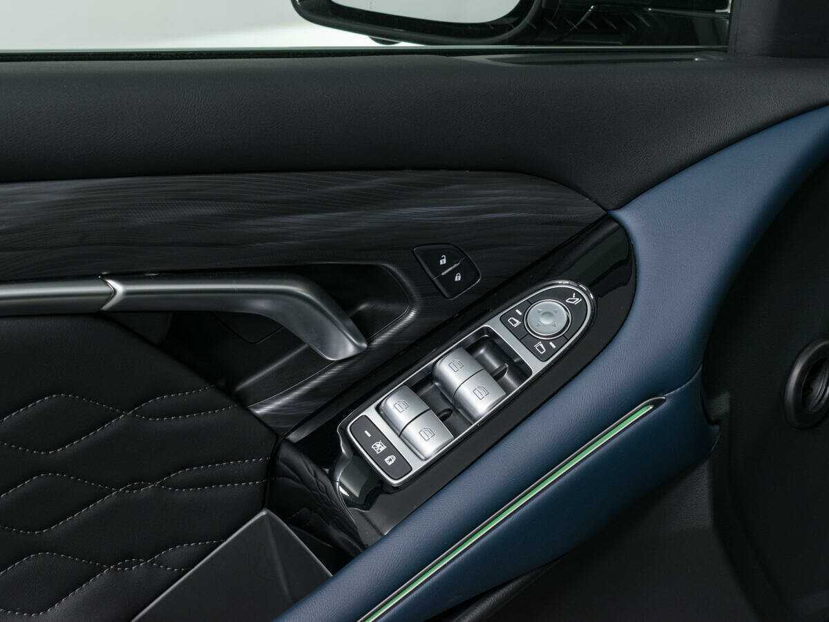 Voyah Free с пробегом — 2023 год. Фото: #15