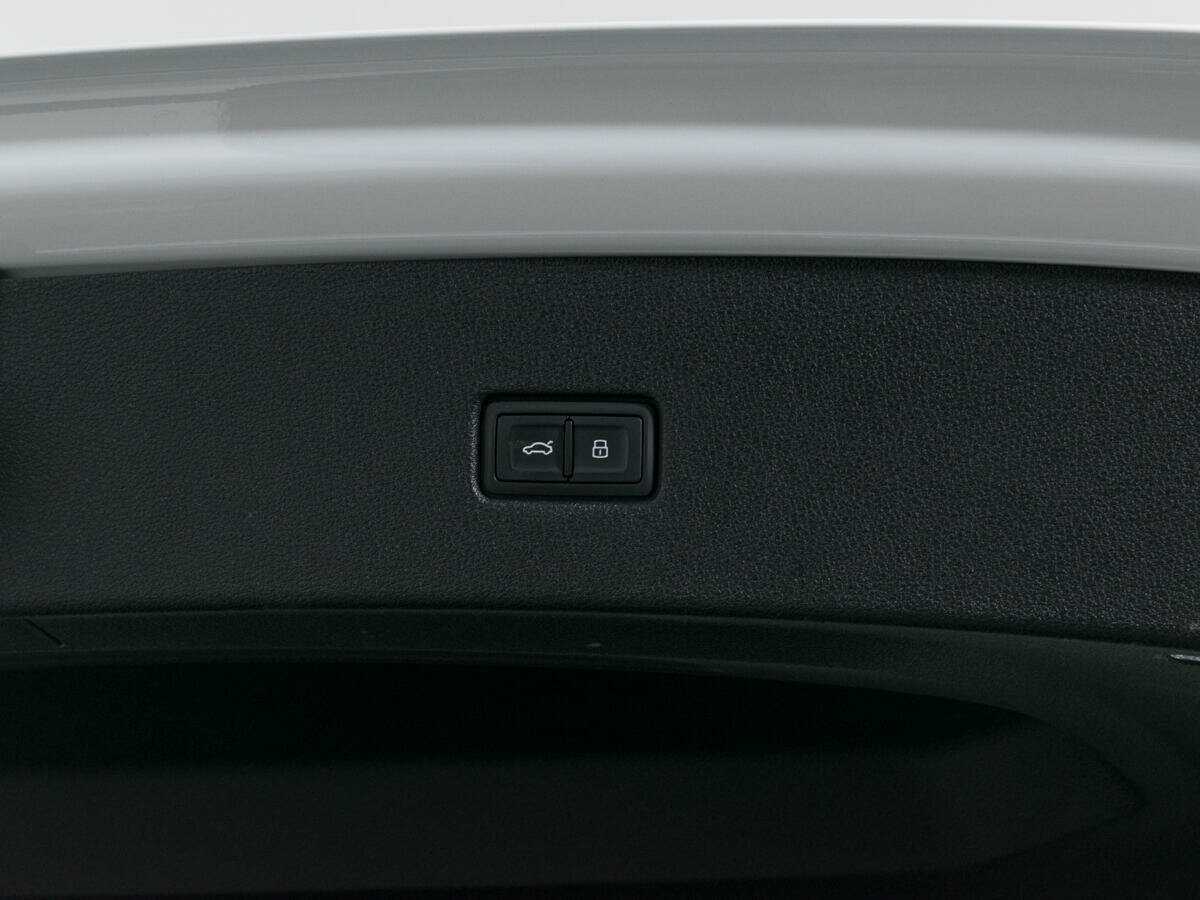 Audi Q8 с пробегом — 2019 год. Фото: #8