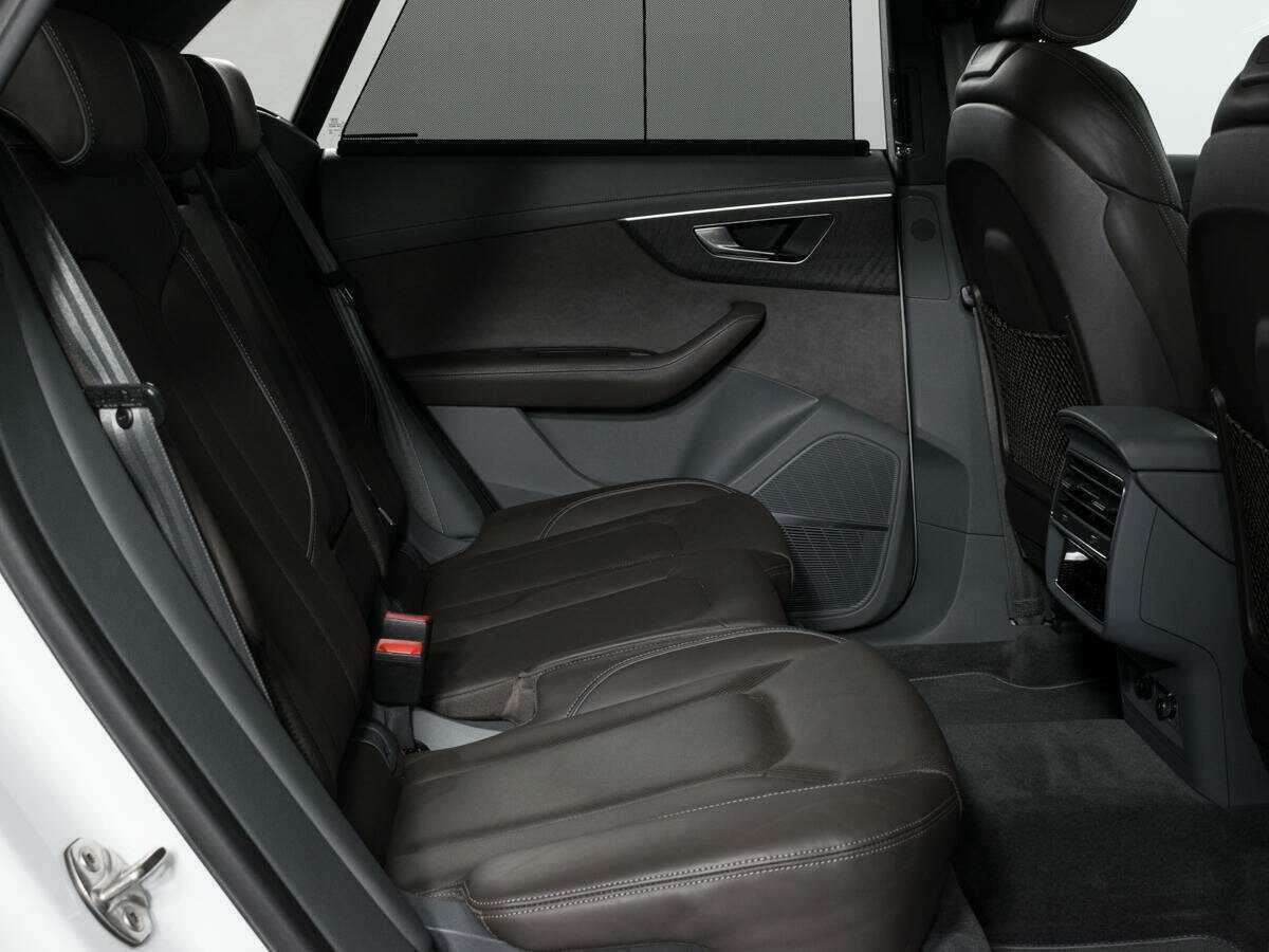 Audi Q8 с пробегом — 2019 год. Фото: #13