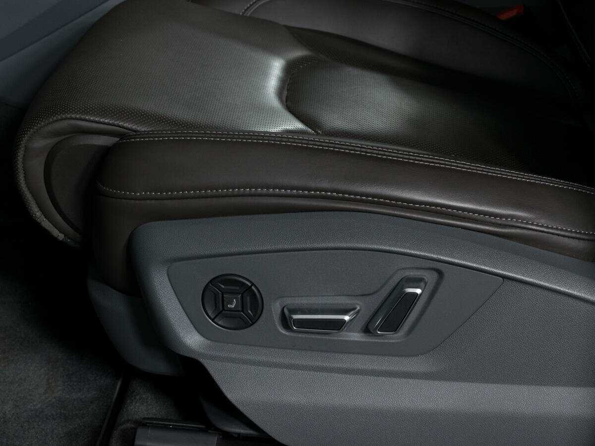 Audi Q8 с пробегом — 2019 год. Фото: #17