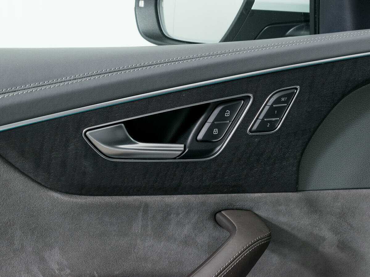 Audi Q8 с пробегом — 2019 год. Фото: #18