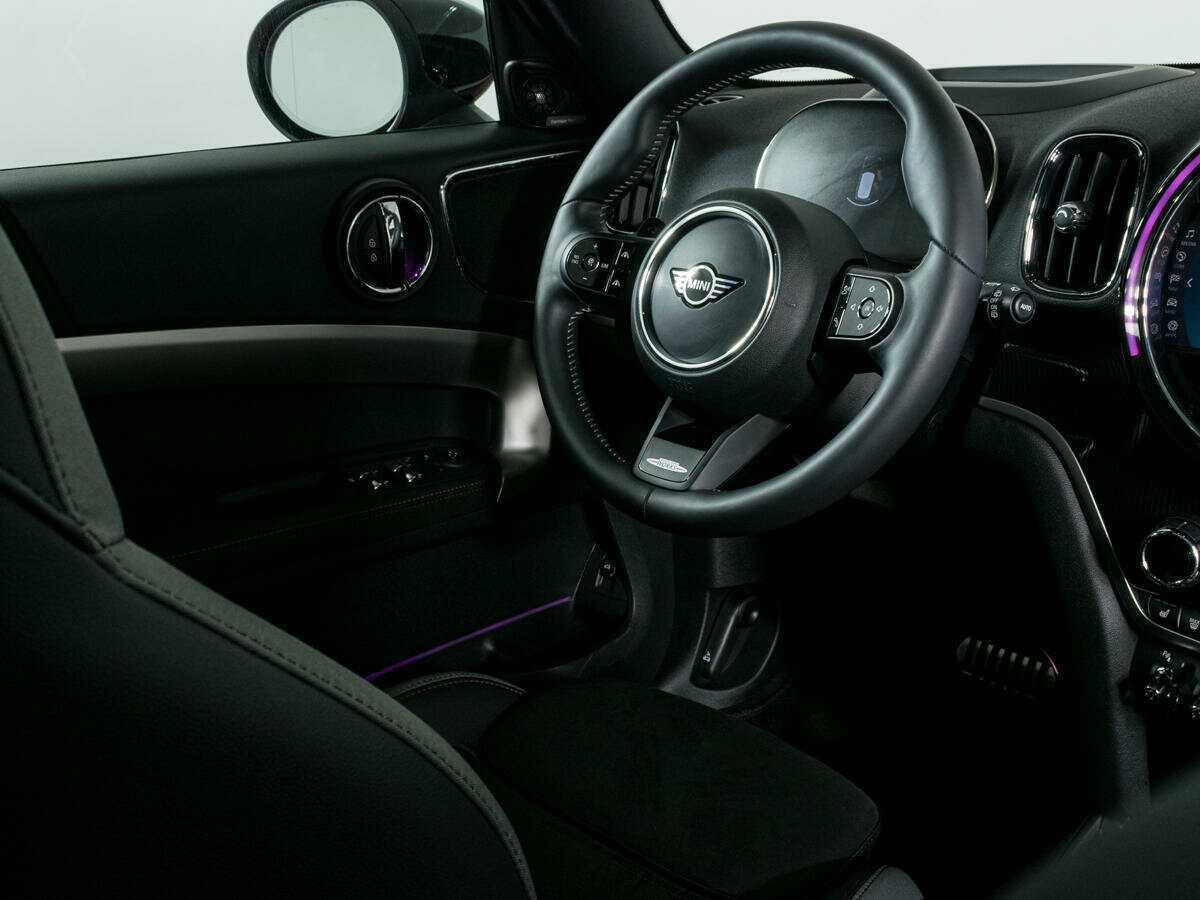 Mini Countryman с пробегом — 2022 год. Фото: #8