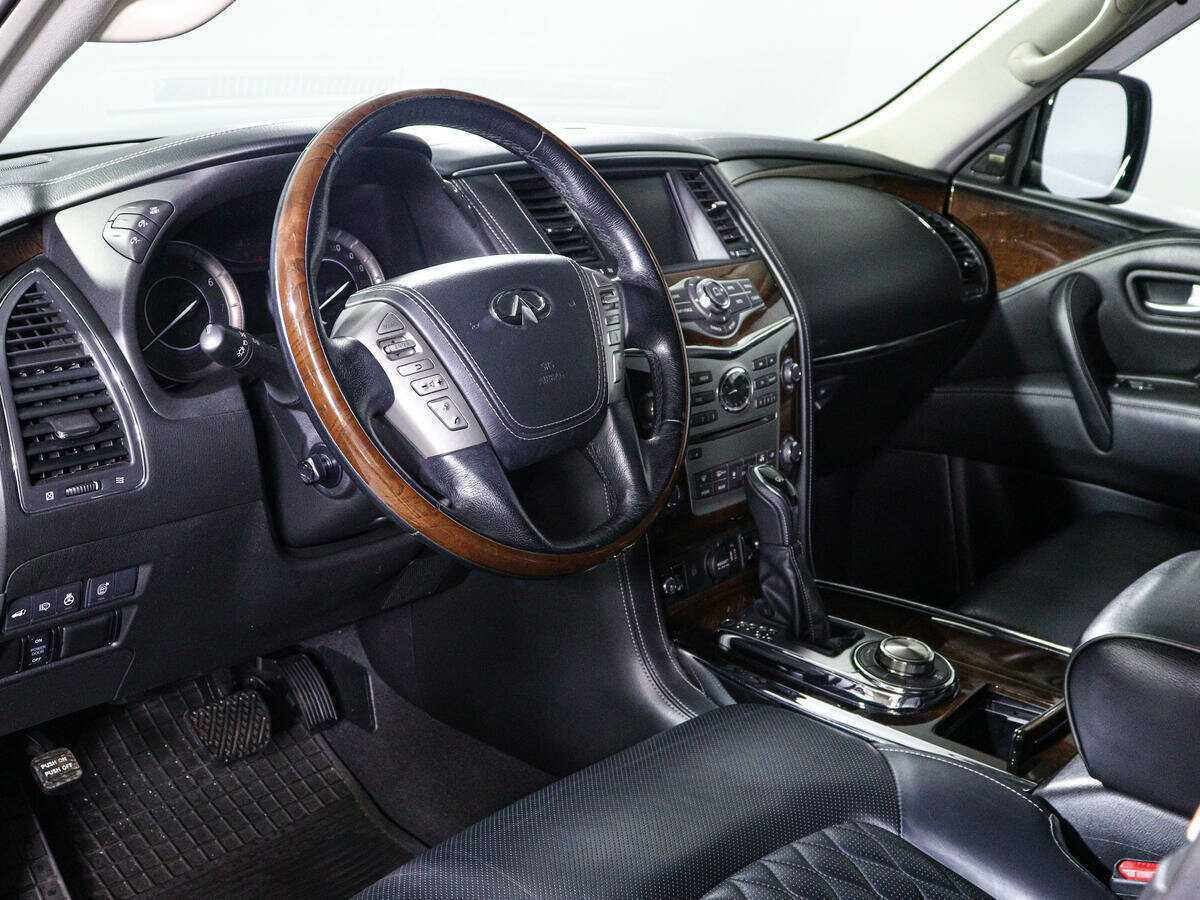 Infiniti QX80 с пробегом — 2018 год. Фото: #13