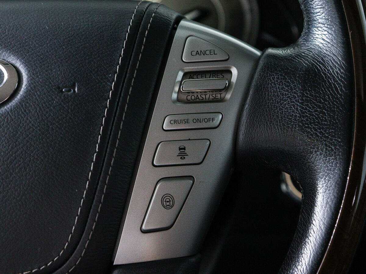 Infiniti QX80 с пробегом — 2018 год. Фото: #27