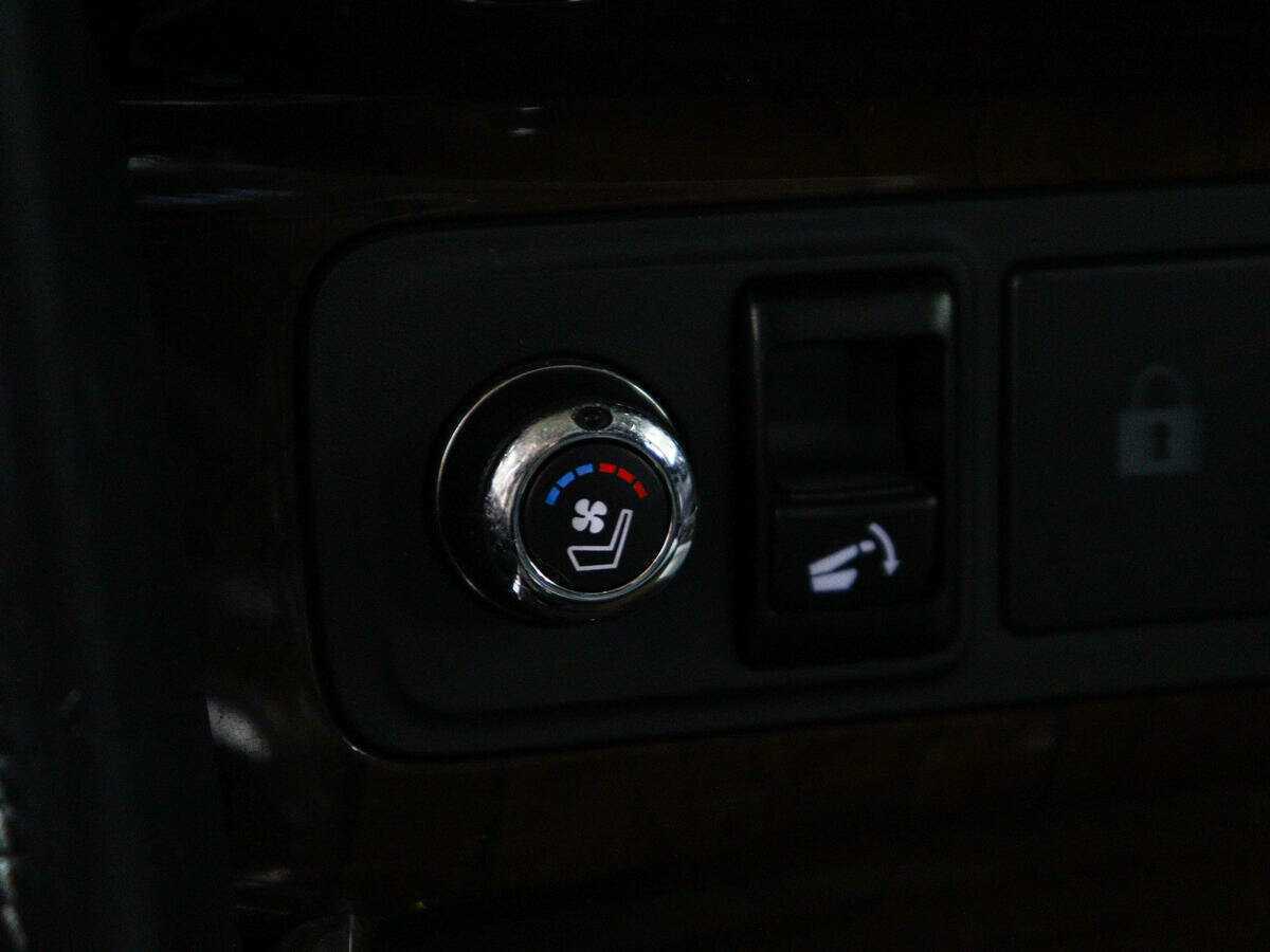 Infiniti QX80 с пробегом — 2018 год. Фото: #28