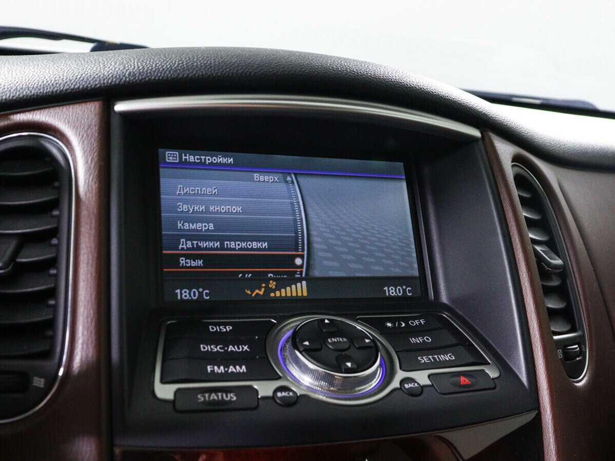 Infiniti QX50 с пробегом — 2014 год. Фото: #17