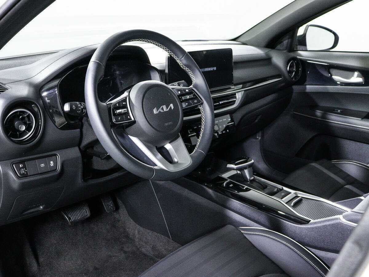 Kia K3 с пробегом — 2022 год. Фото: #13