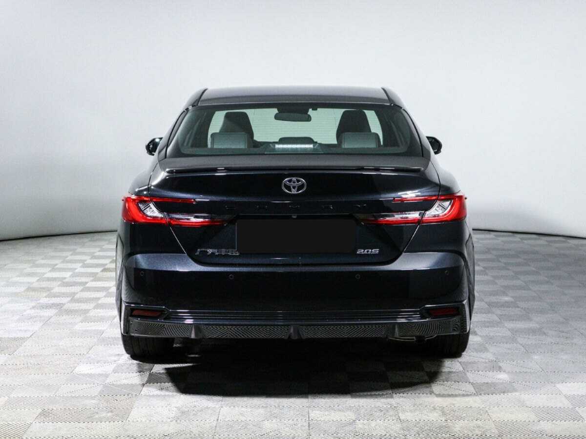 Toyota Camry с пробегом — 2024 год. Фото: #5