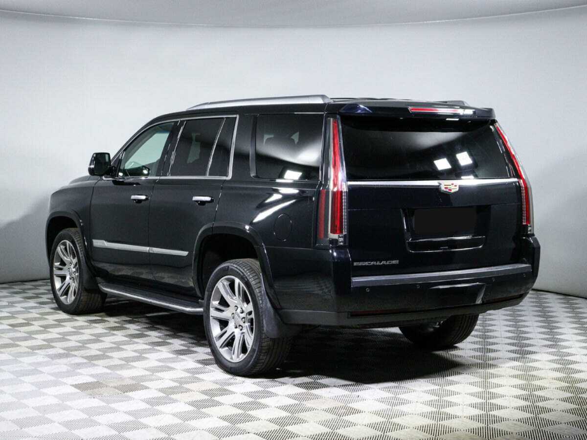 Cadillac Escalade с пробегом — 2016 год. Фото: #6