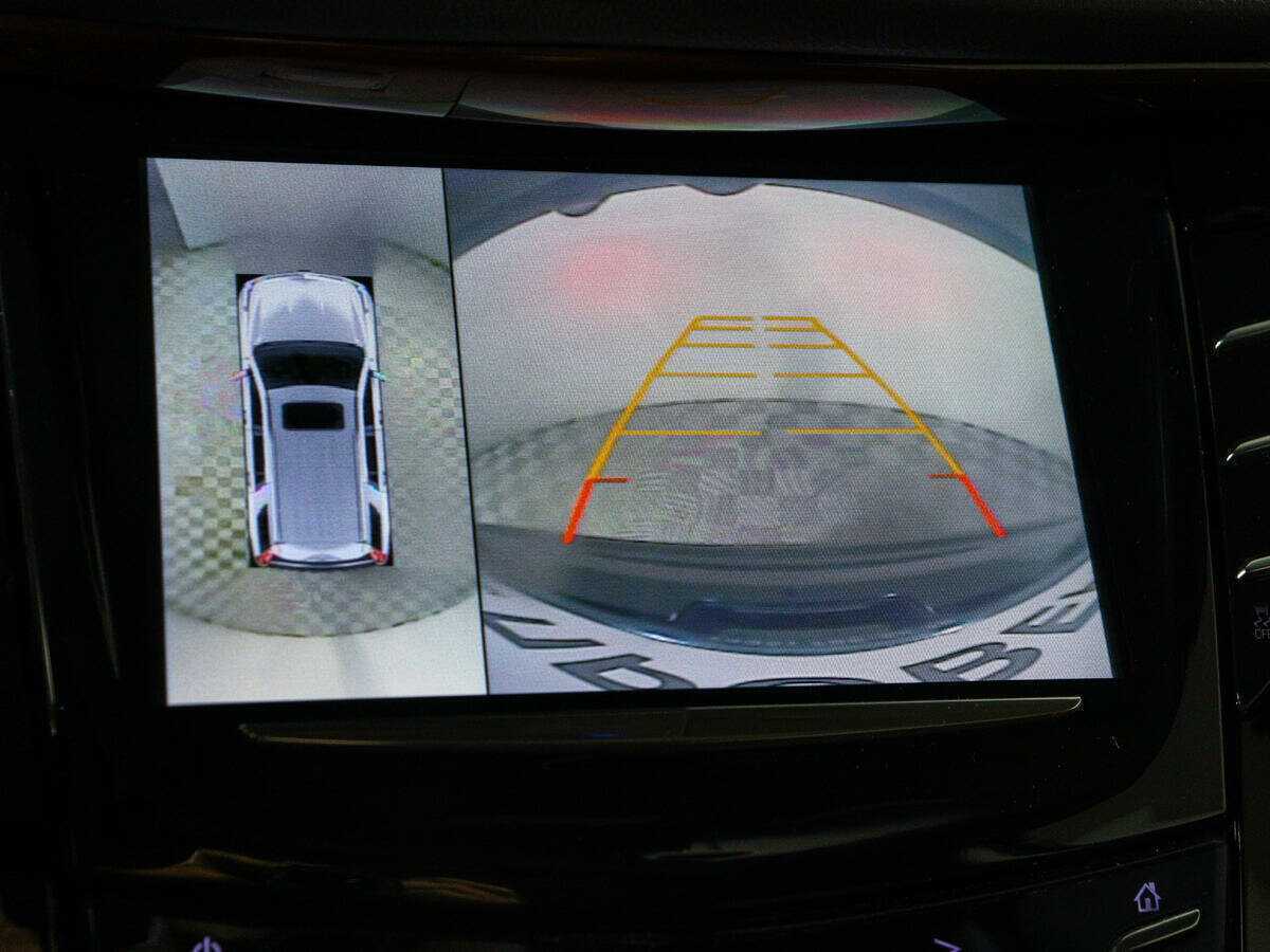 Cadillac Escalade с пробегом — 2016 год. Фото: #15