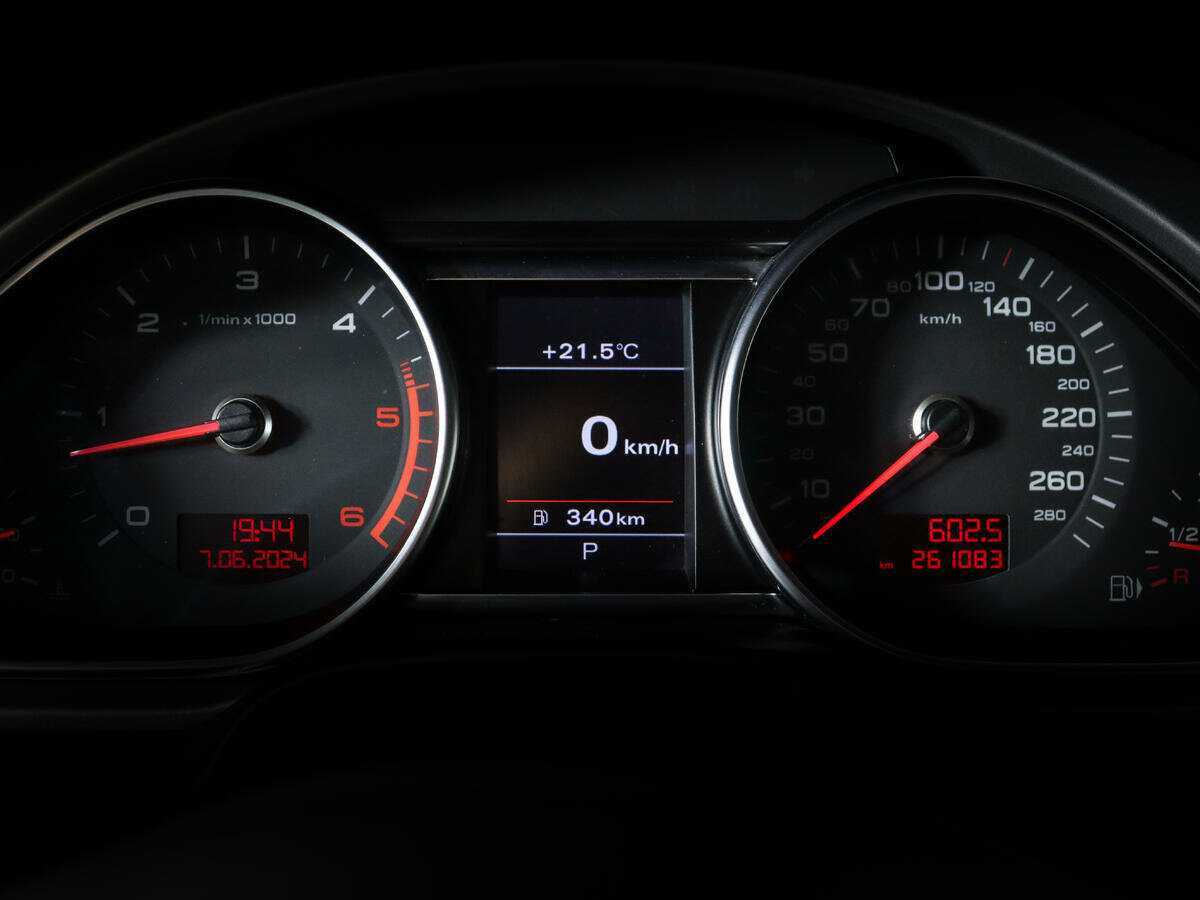 Audi Q7 с пробегом — 2010 год. Фото: #10