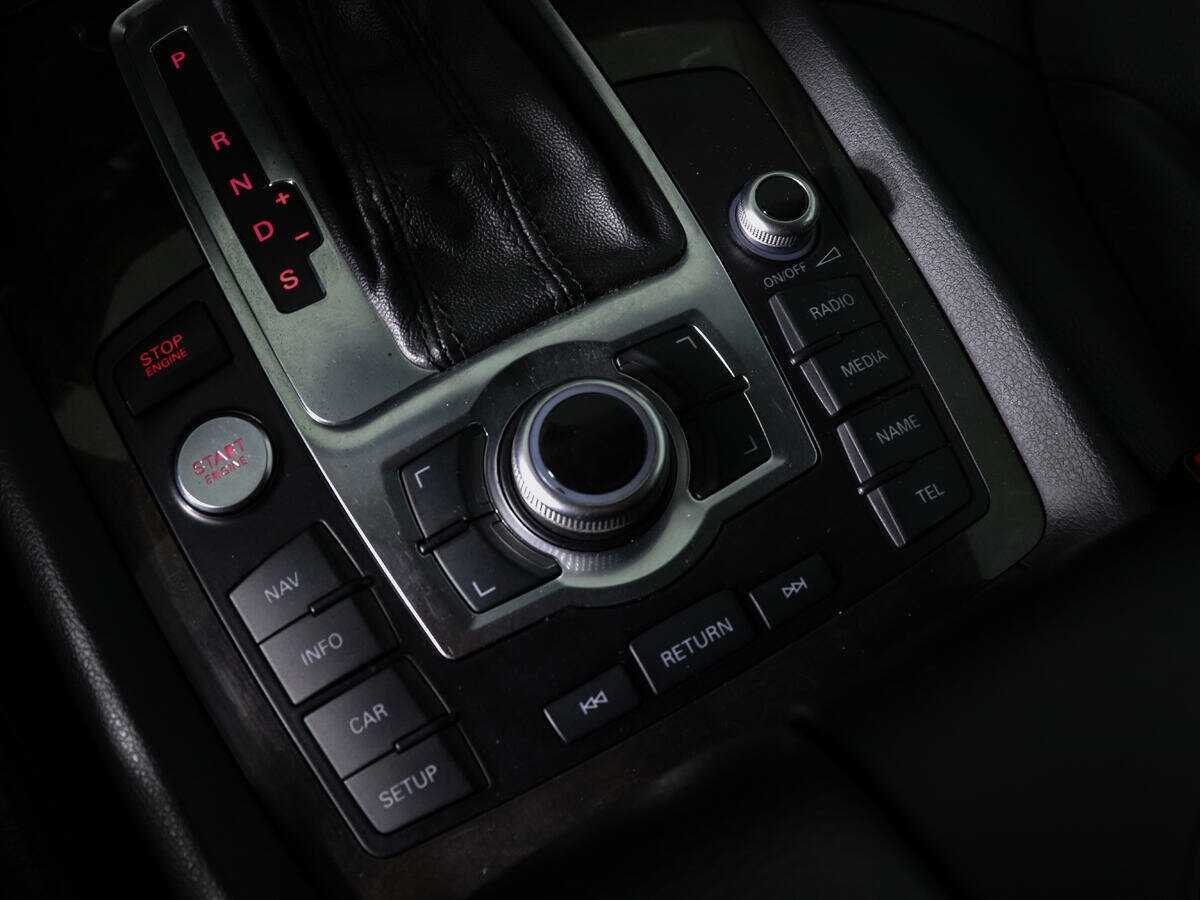 Audi Q7 с пробегом — 2010 год. Фото: #25