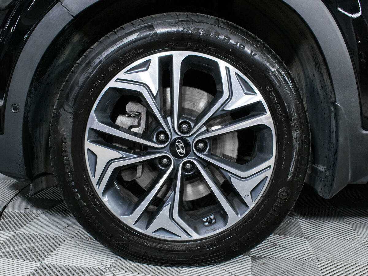 Hyundai Santa Fe с пробегом — 2019 год. Фото: #15