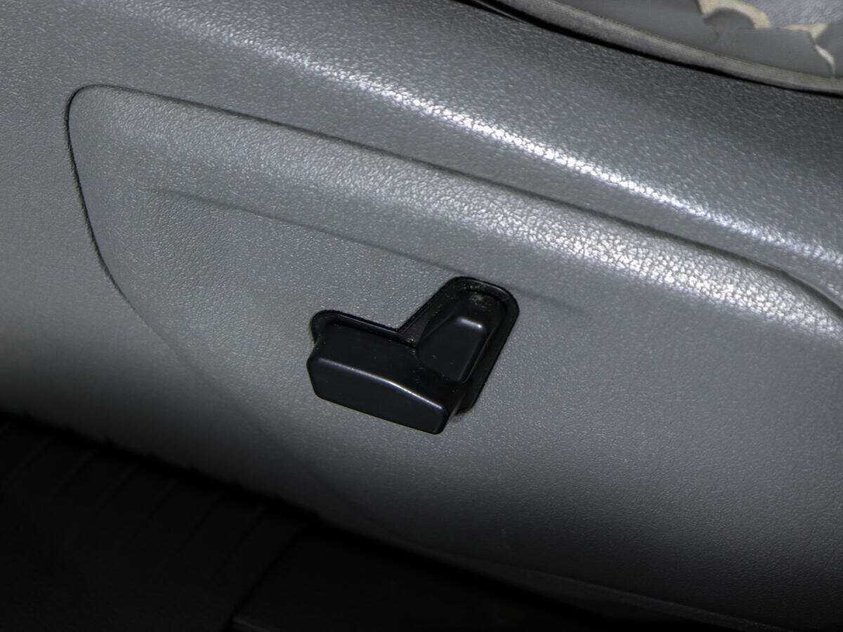 Jeep Grand Cherokee с пробегом — 2007 год. Фото: #17