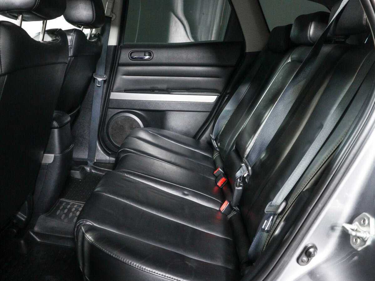 Mazda CX-7 с пробегом — 2011 год. Фото: #7