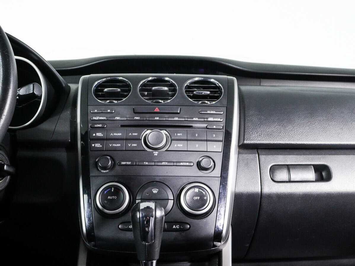 Mazda CX-7 с пробегом — 2011 год. Фото: #10