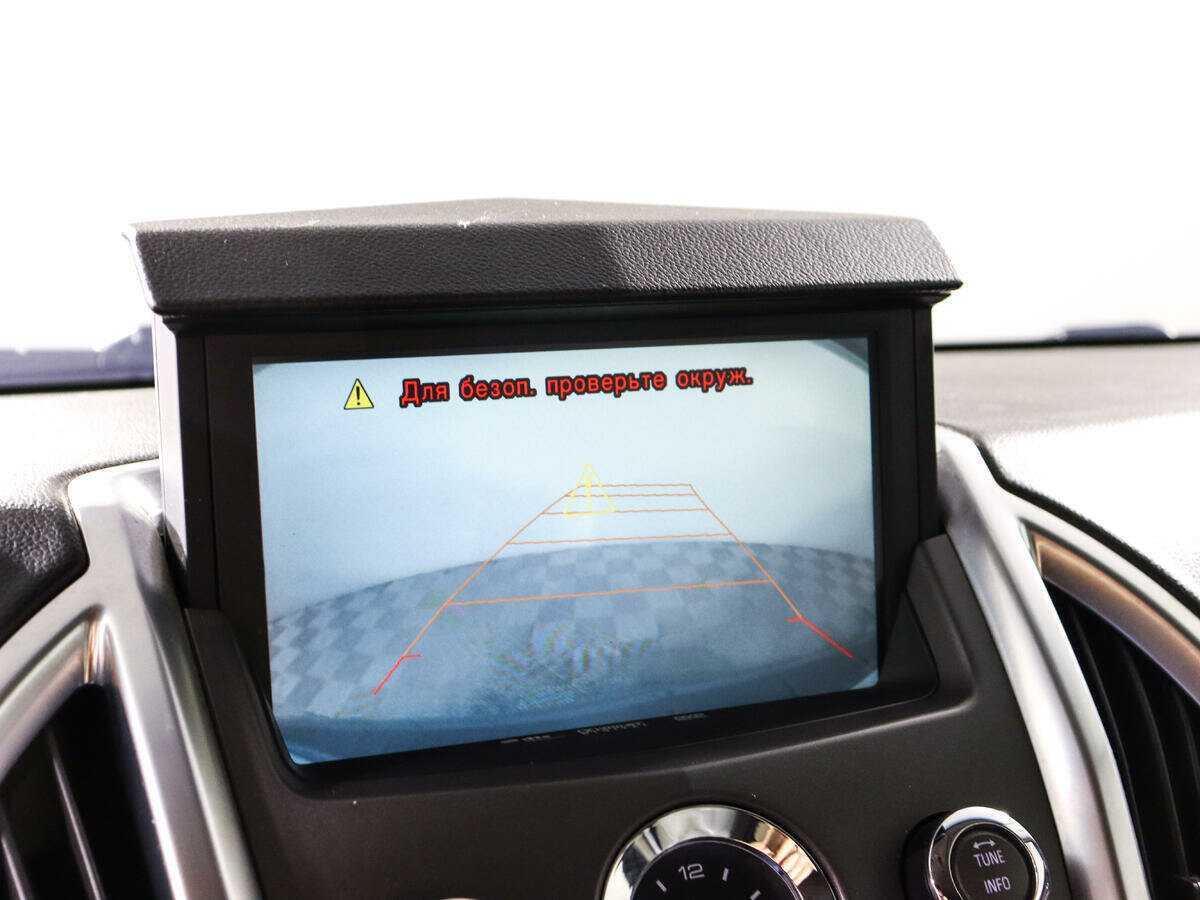 Cadillac SRX с пробегом — 2011 год. Фото: #15