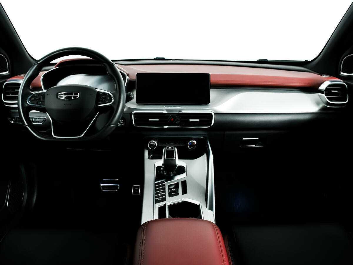 Geely Coolray с пробегом — 2022 год. Фото: #10