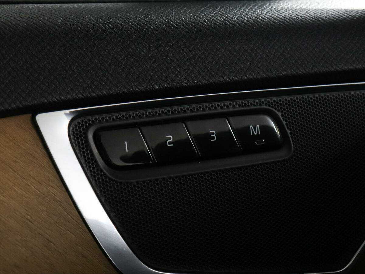 Volvo XC90 с пробегом — 2016 год. Фото: #13
