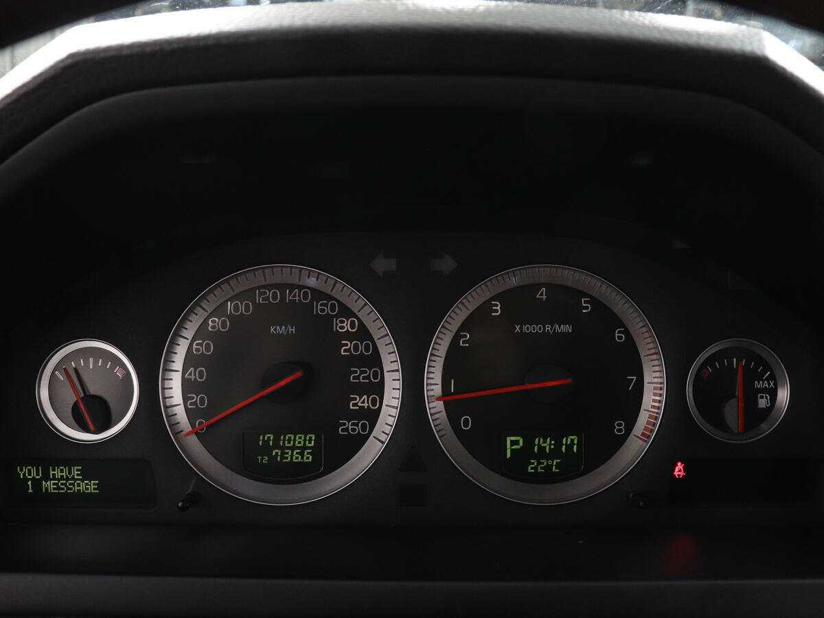 Volvo XC90 с пробегом — 2008 год. Фото: #7