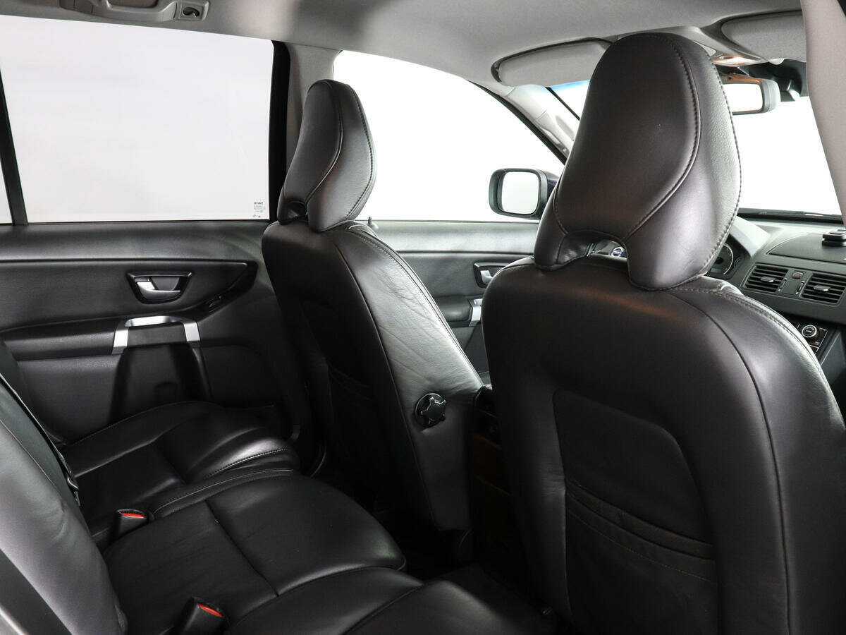 Volvo XC90 с пробегом — 2008 год. Фото: #8