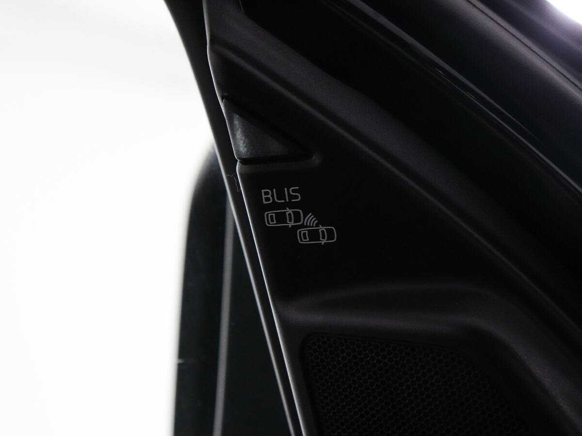 Volvo XC90 с пробегом — 2008 год. Фото: #12