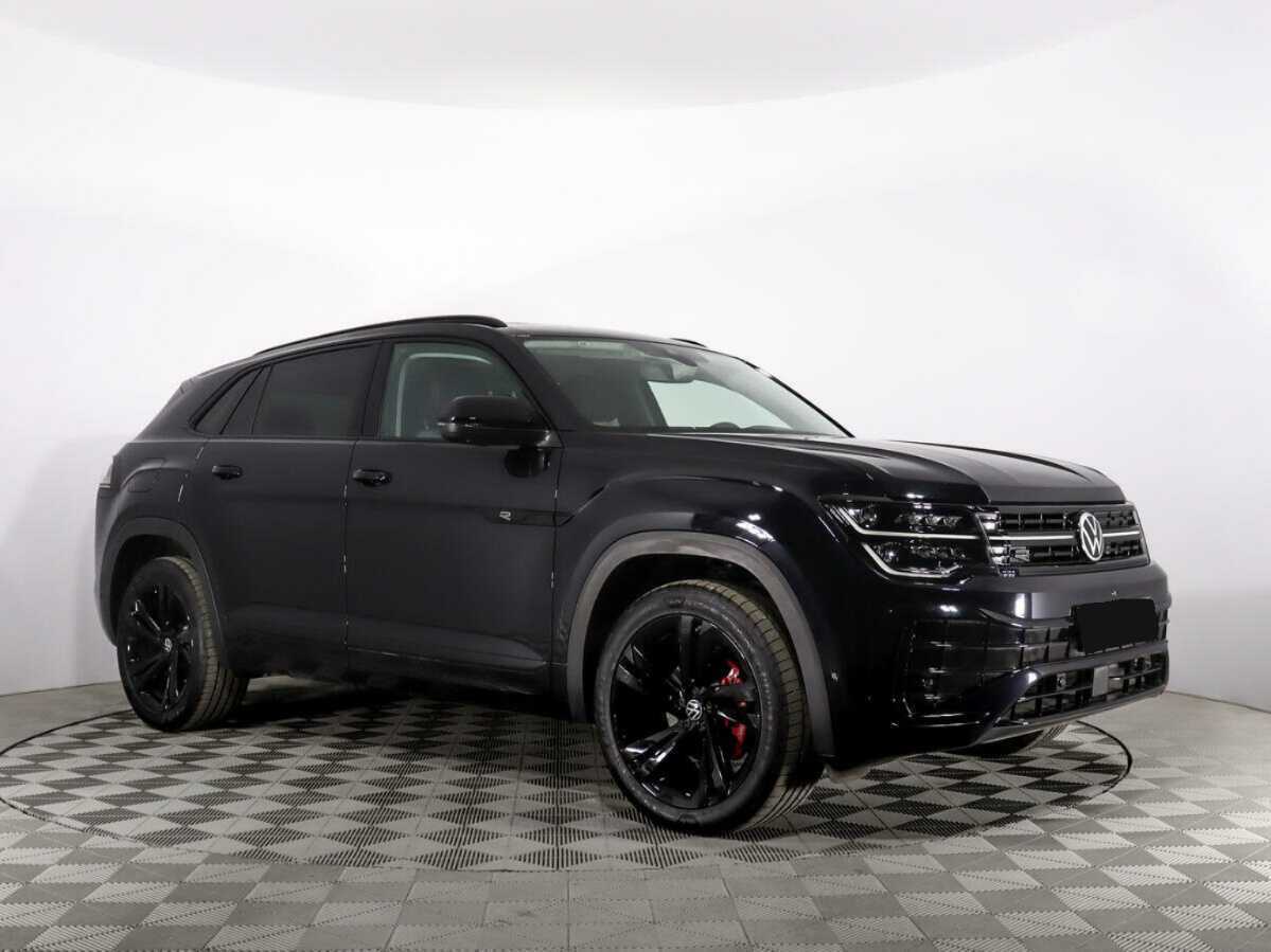 Volkswagen Teramont с пробегом — 2023 год. Фото: #2