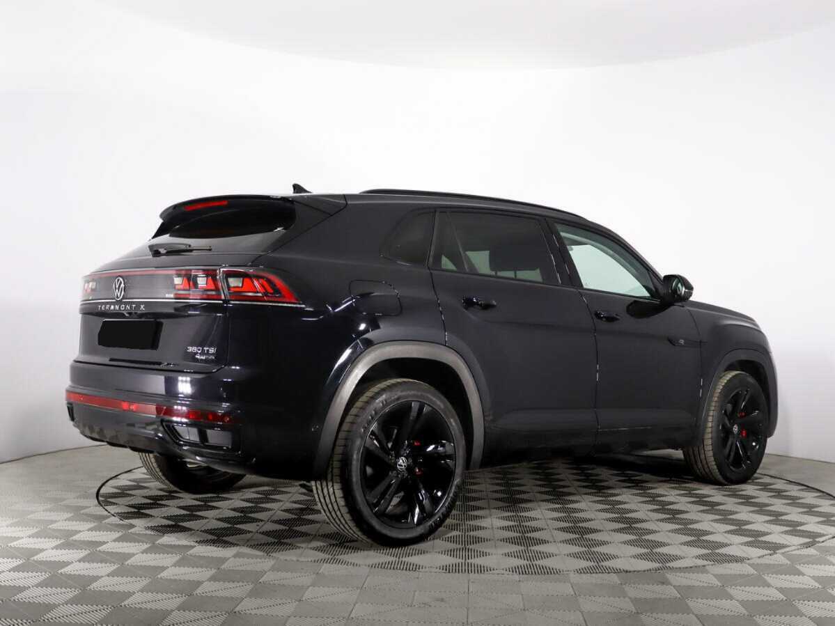 Volkswagen Teramont с пробегом — 2023 год. Фото: #4