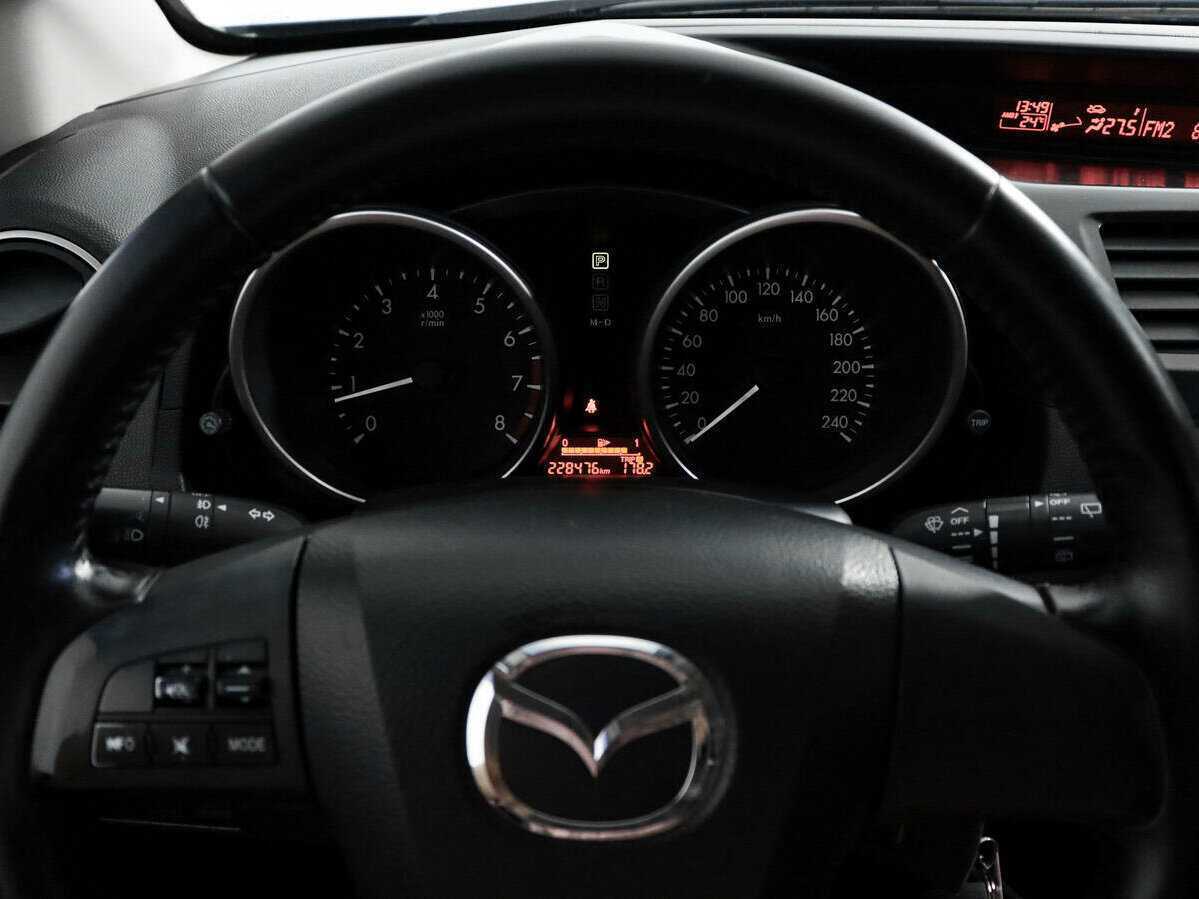 Mazda 5 с пробегом — 2011 год. Фото: #18