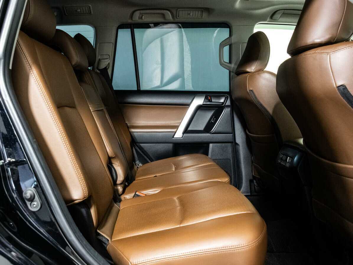 Toyota Land Cruiser Prado с пробегом — 2021 год. Фото: #14