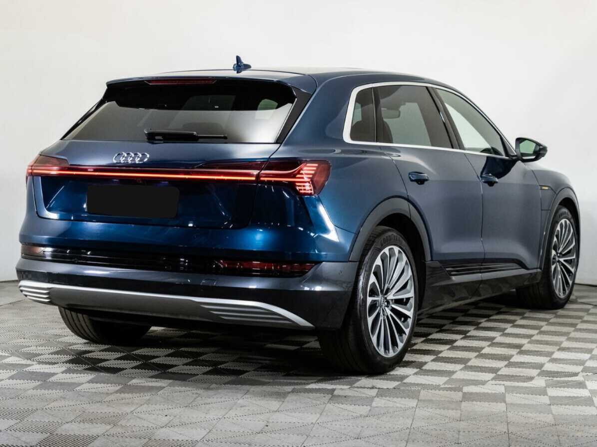 Audi e-tron с пробегом — 2019 год. Фото: #3