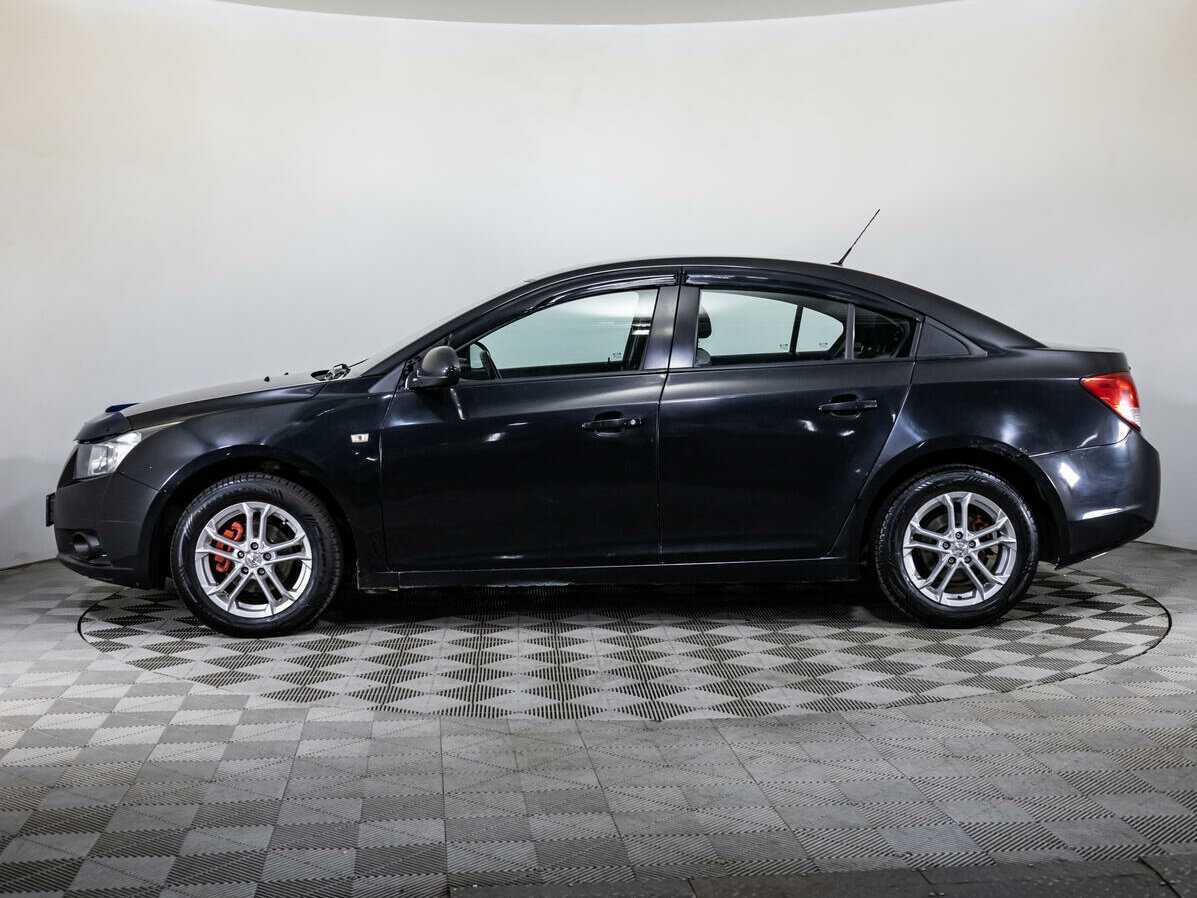 Chevrolet Cruze с пробегом — 2012 год. Фото: #7