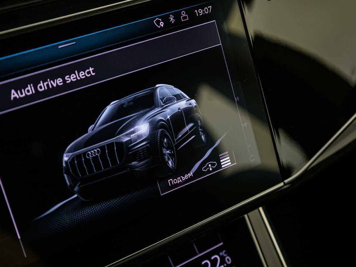 Audi Q8 с пробегом — 2019 год. Фото: #12