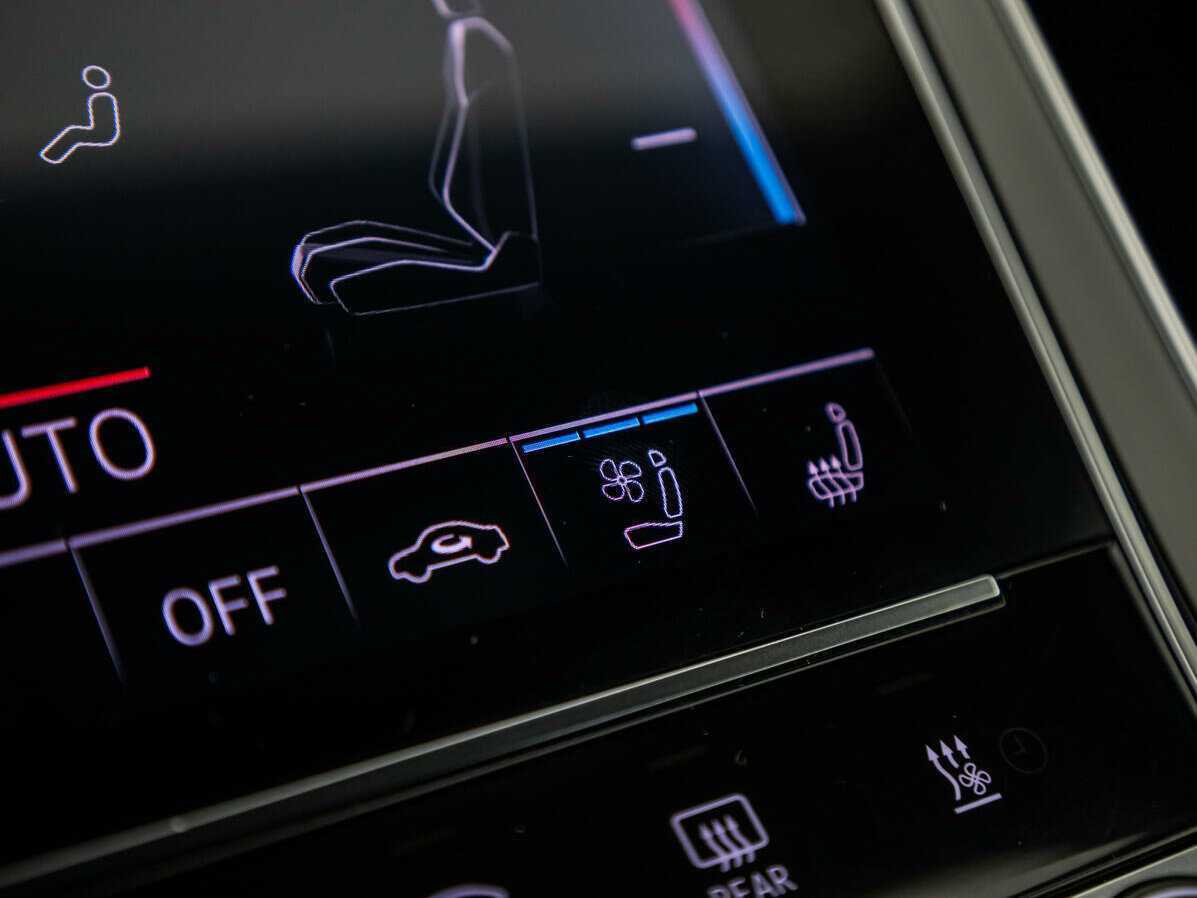 Audi Q8 с пробегом — 2019 год. Фото: #13