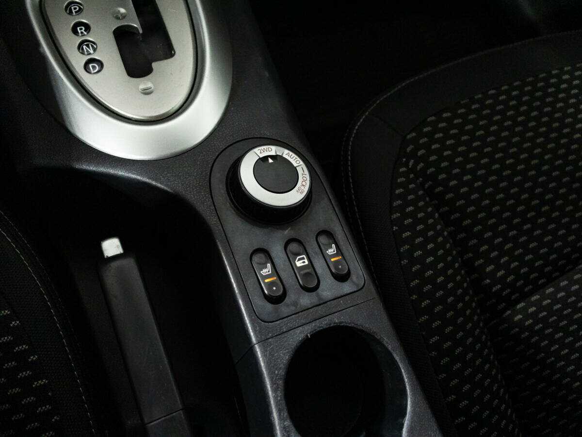 Nissan Qashqai+2 с пробегом — 2008 год. Фото: #16