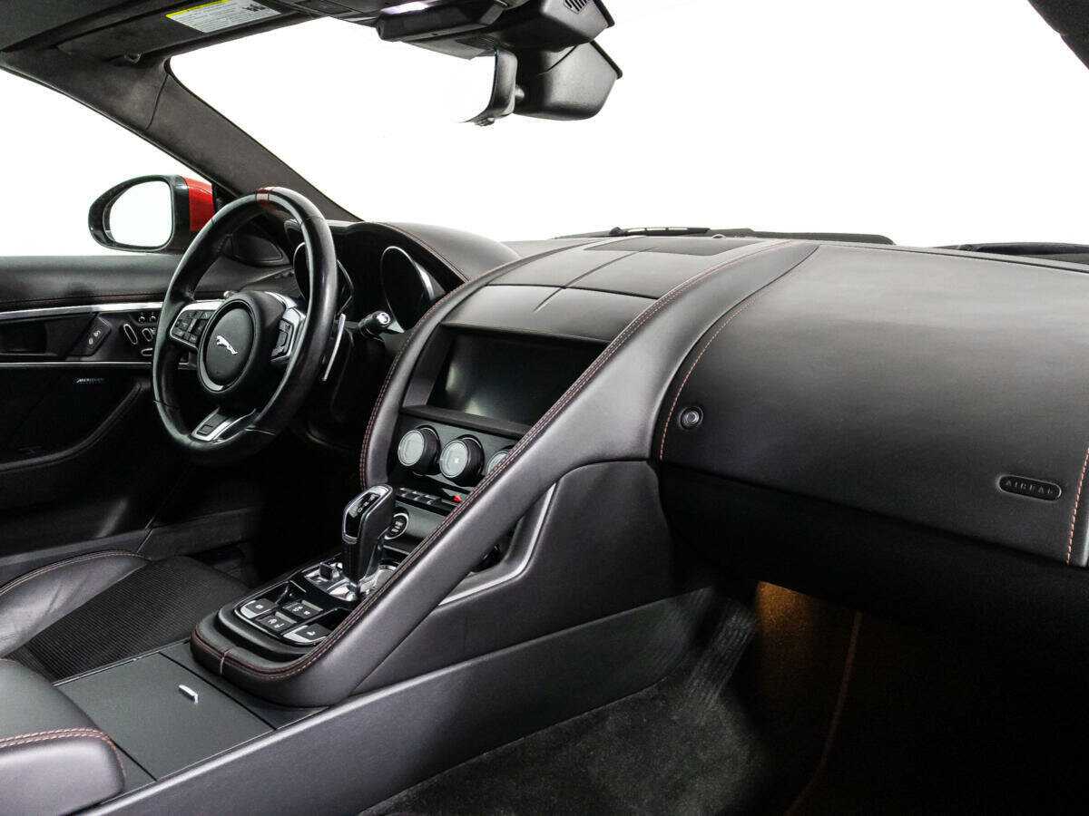 Jaguar F-Type с пробегом — 2019 год. Фото: #8
