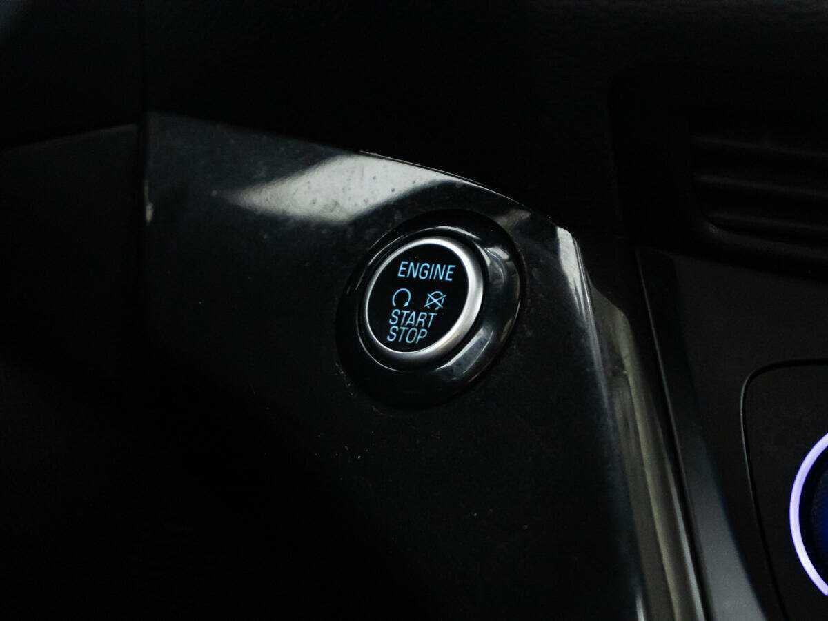 Ford Kuga с пробегом — 2017 год. Фото: #15