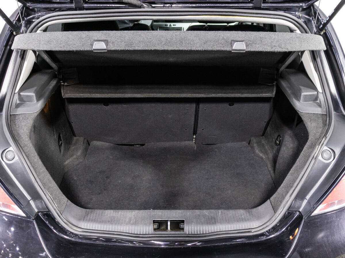 Opel Astra с пробегом — 2010 год. Фото: #14