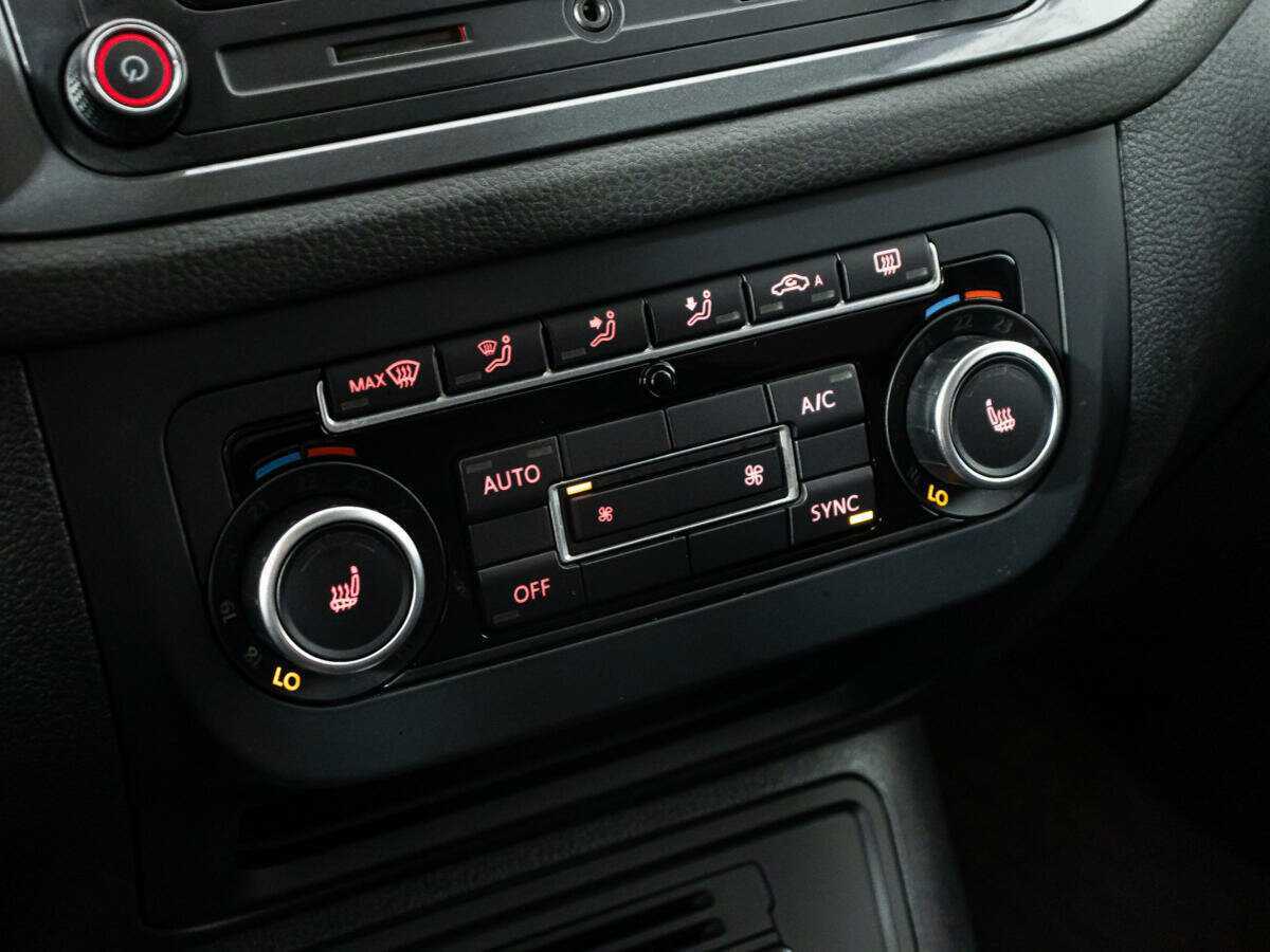 Volkswagen Tiguan с пробегом — 2013 год. Фото: #14