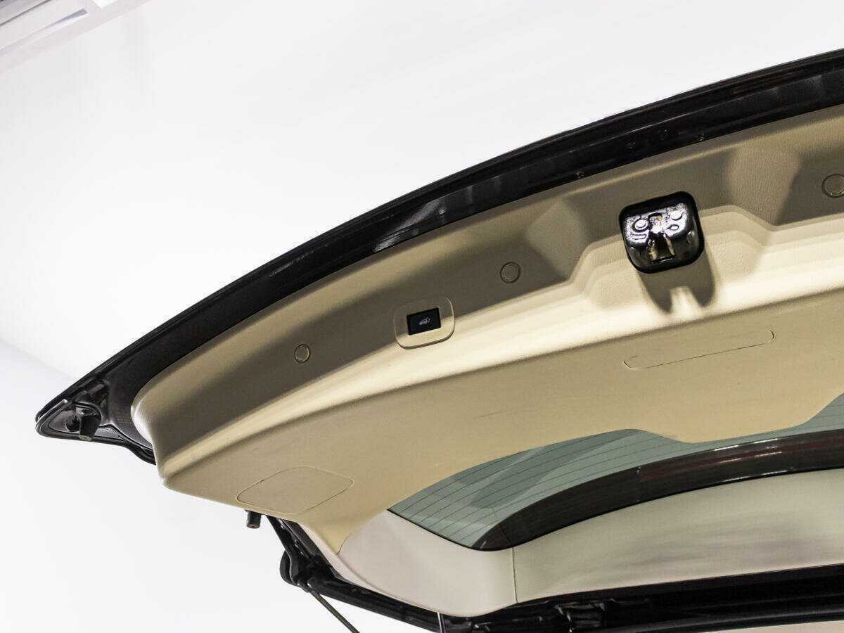 Infiniti QX80 с пробегом — 2014 год. Фото: #10