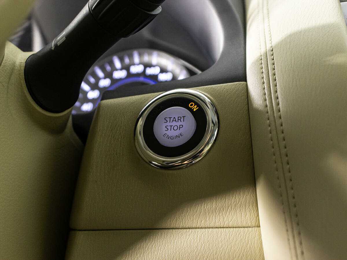 Infiniti QX80 с пробегом — 2014 год. Фото: #18