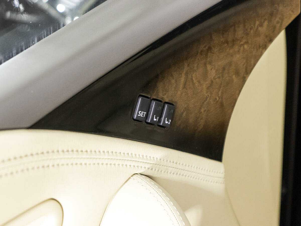 Infiniti QX80 с пробегом — 2014 год. Фото: #20