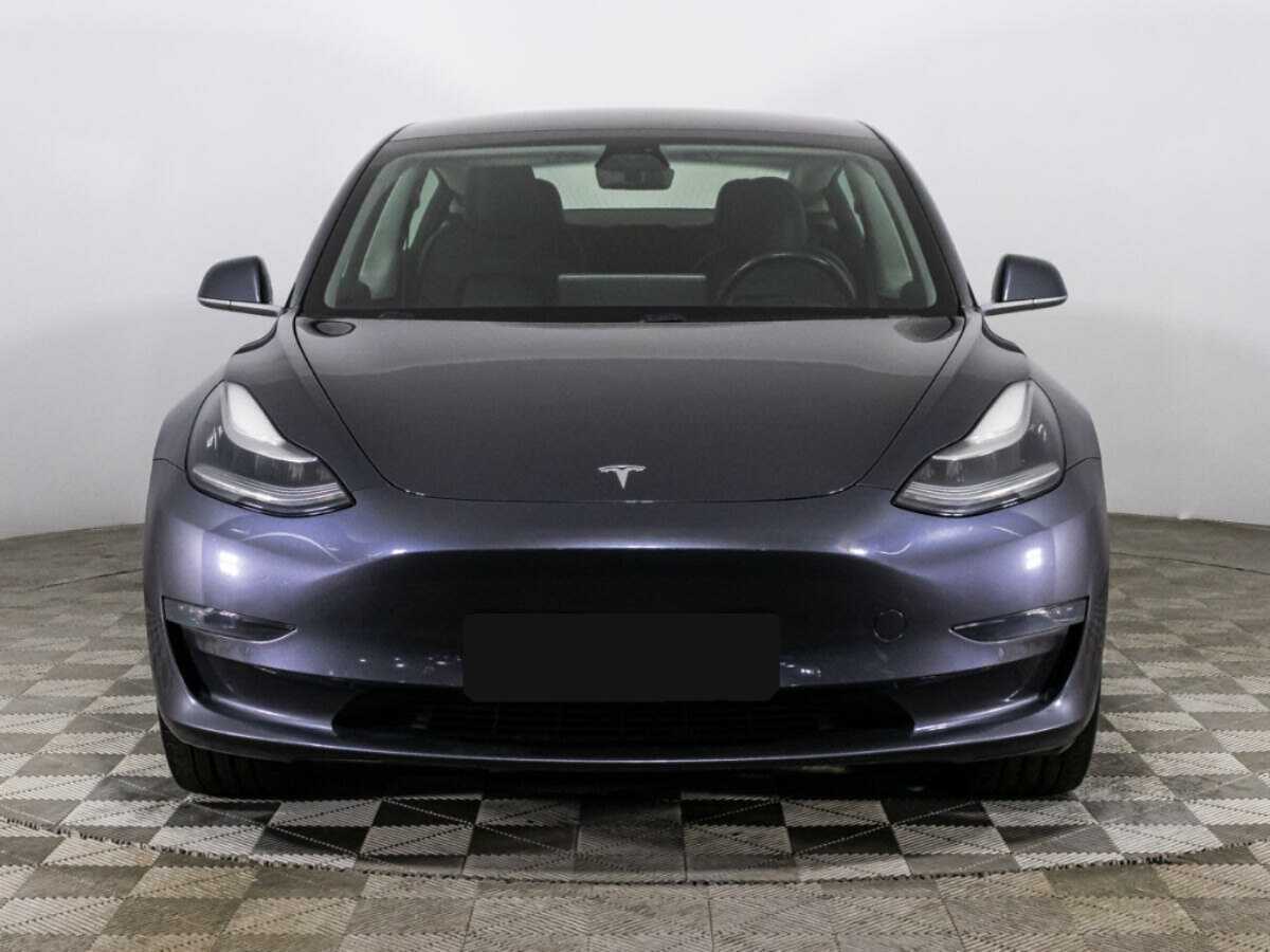 Tesla Model 3 с пробегом — 2019 год. Фото: #1