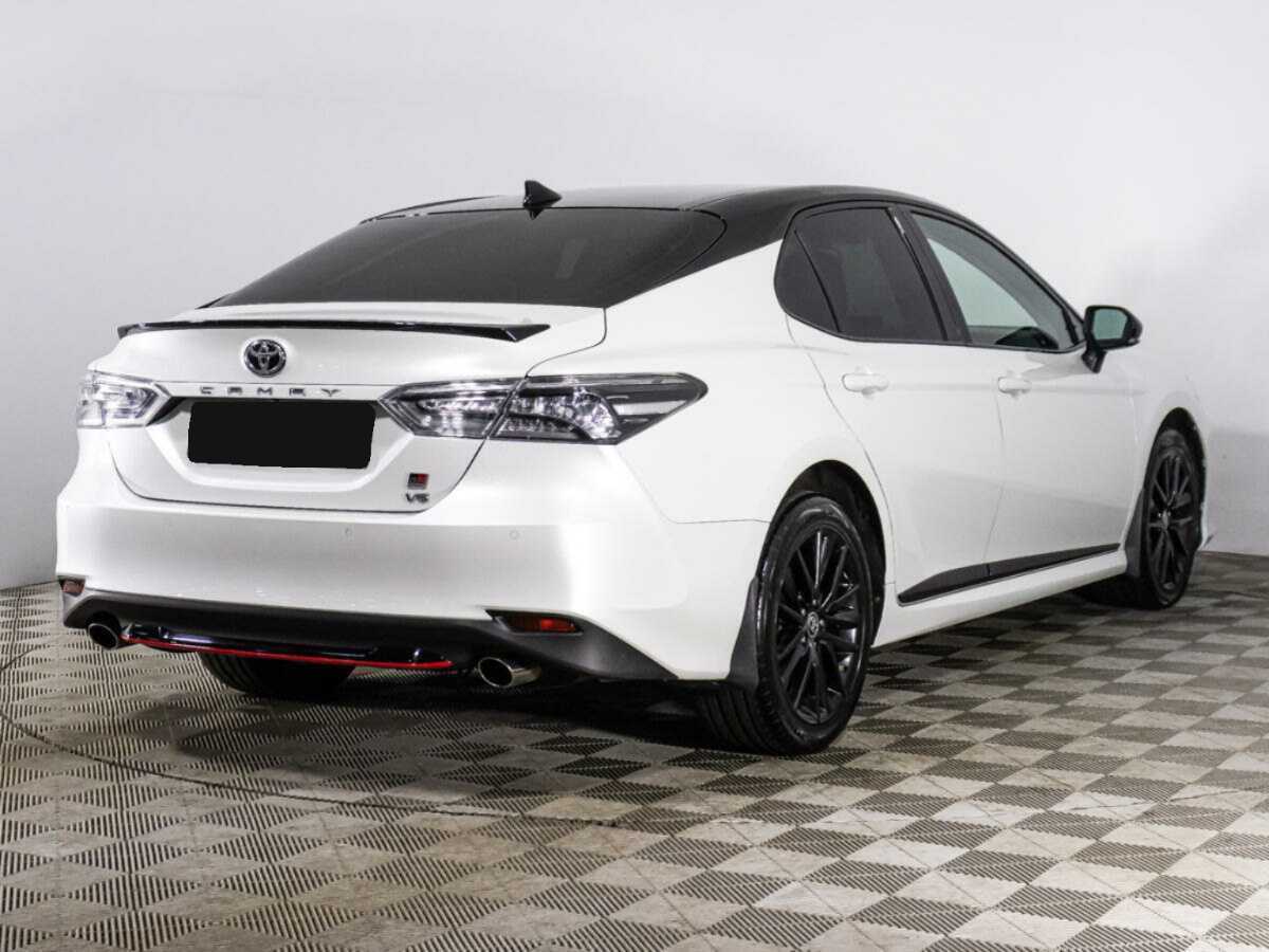 Toyota Camry с пробегом — 2021 год. Фото: #4