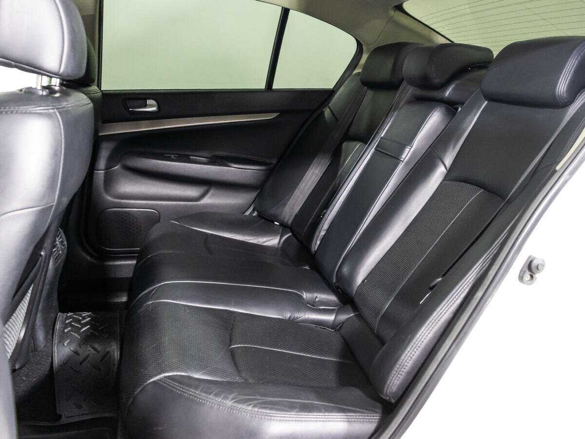 Infiniti G с пробегом — 2012 год. Фото: #9