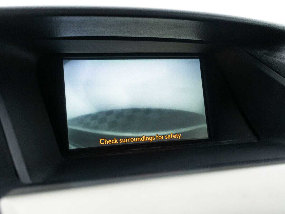 Lexus RX с пробегом — 2009 год. Фото: #16