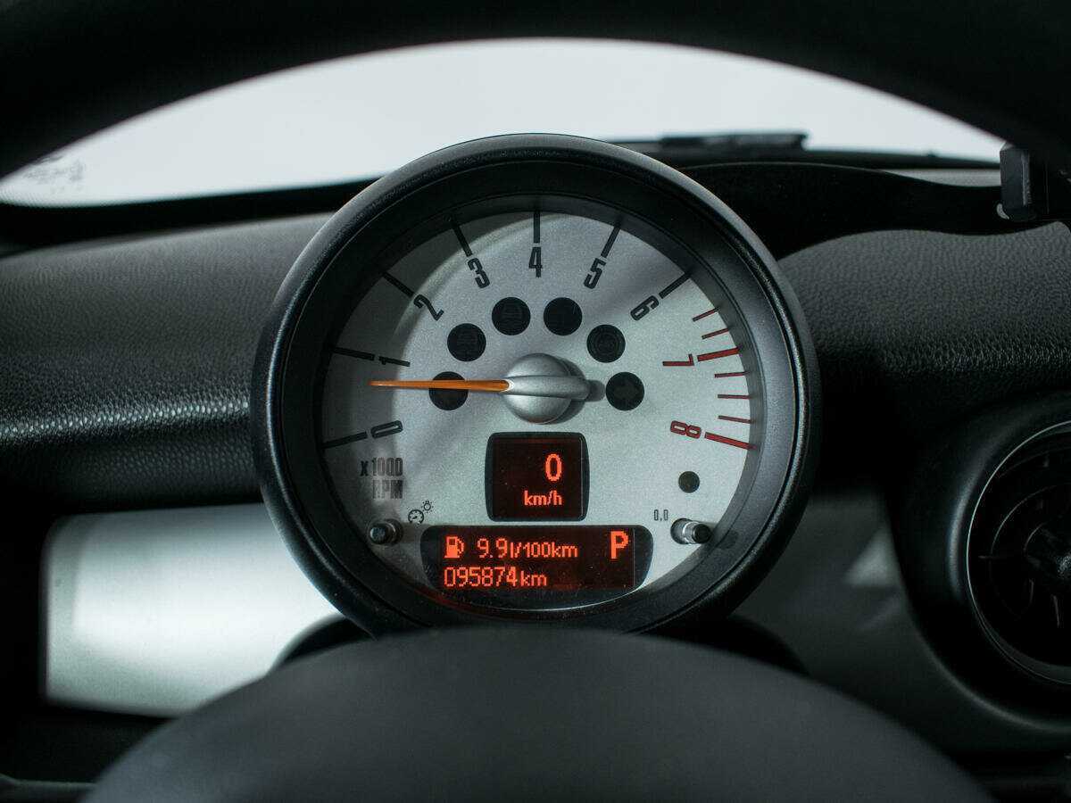 Mini Coupe с пробегом — 2013 год. Фото: #12