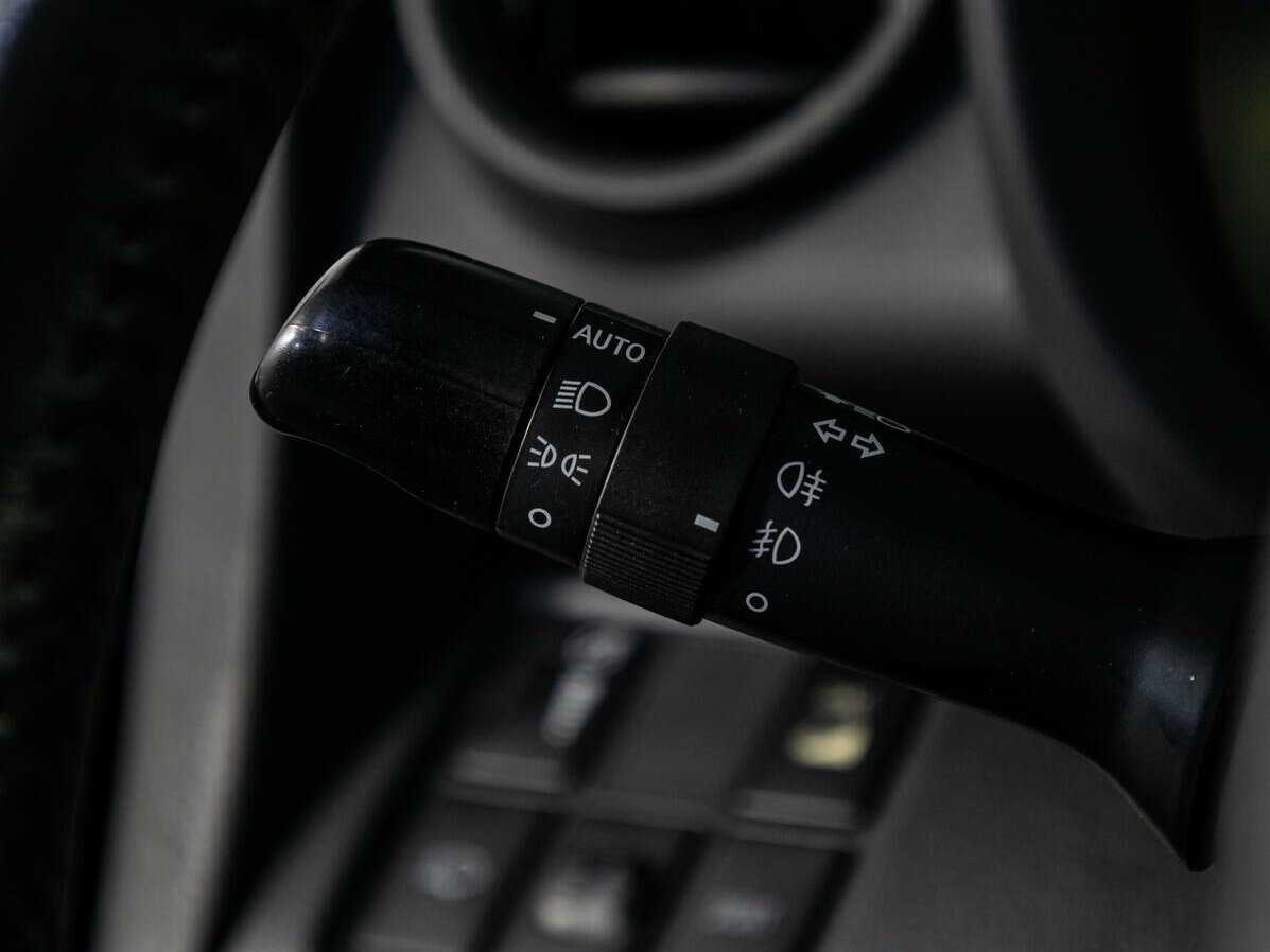 Toyota RAV4 с пробегом — 2011 год. Фото: #15