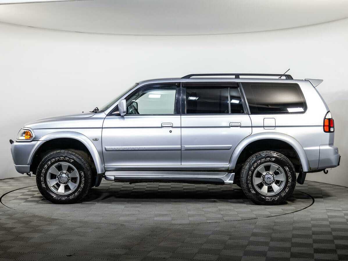 Mitsubishi Pajero Sport с пробегом — 2008 год. Фото: #6